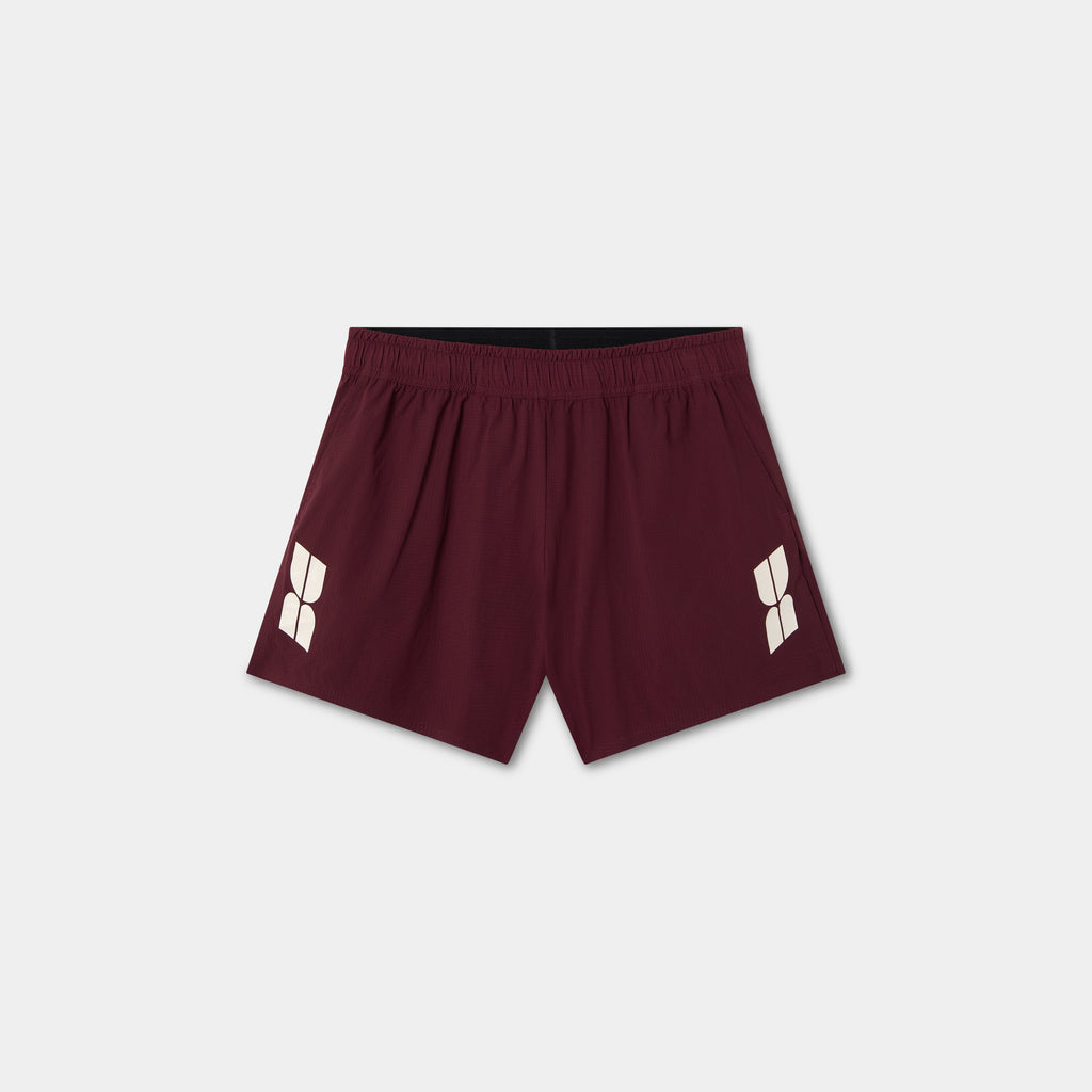 Short de running para hombre Tramuntana Short en color burdeos - BILMA colección Respect the Distance