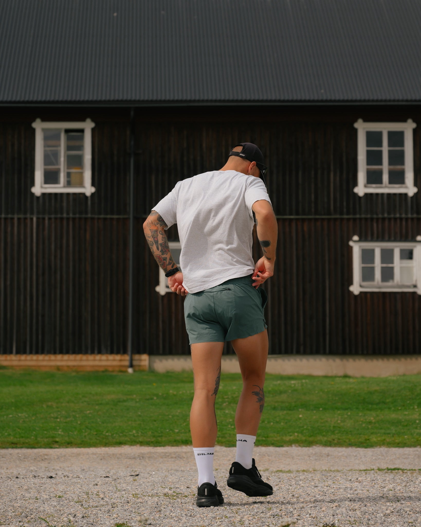 TRAINING SHORTS