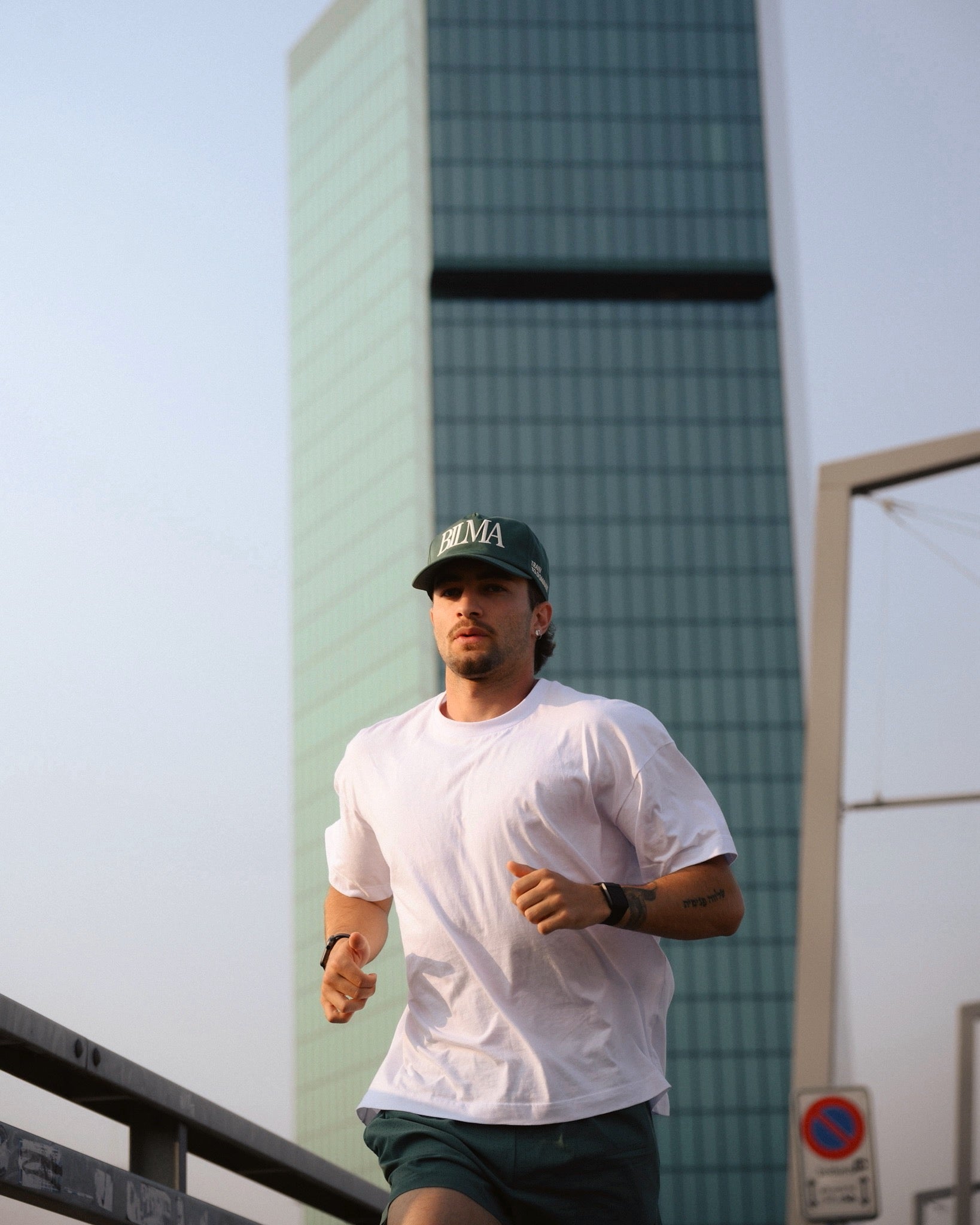 DOMINATE SNAPBACK