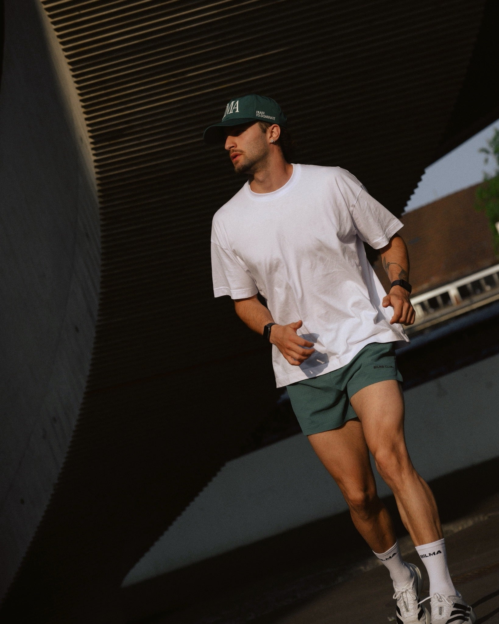 TRAINING SHORT